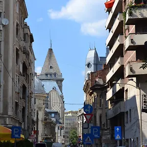  Apartment Victoria